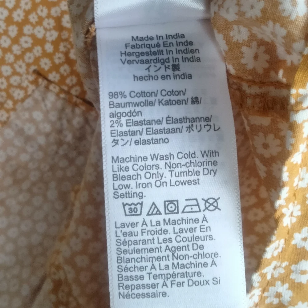 J. Crew Size Medium Yellow Floral Button Down Shirt - Picture 6 of 7